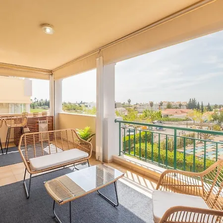 Apartmento Magnolia Varanda Piscina Ginasio & * Guia (Faro)